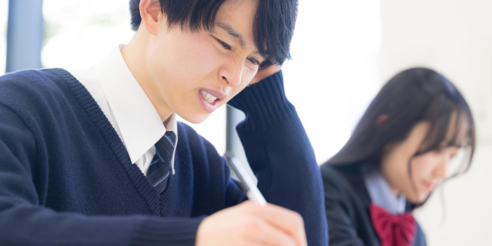 文章教育コラム「小論文試験本番中に起こりうるピンチの切り抜け方」を公開しました