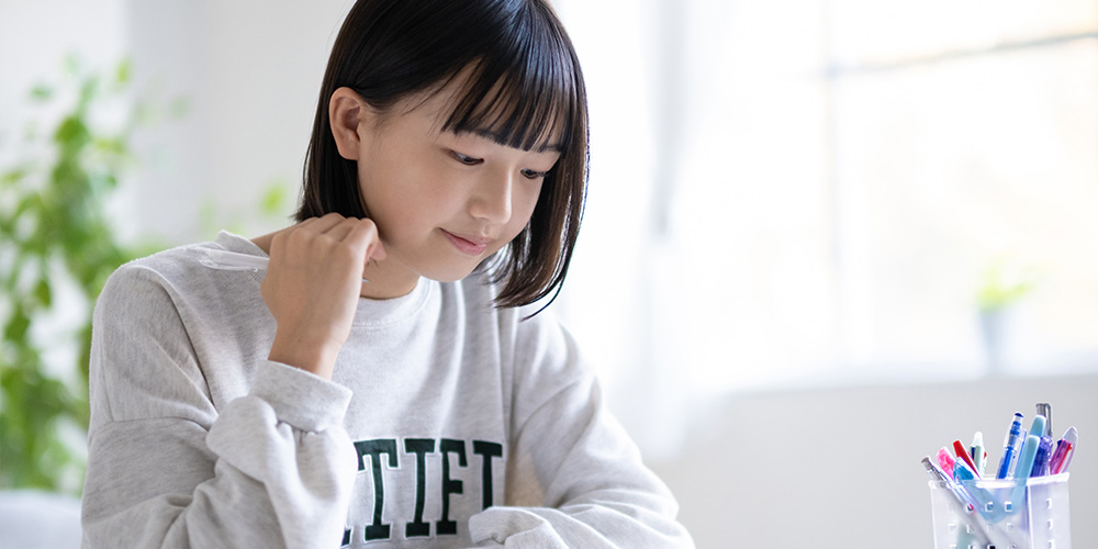 文章教育コラム「同じ問題の再利用で、小論文の実力をつける」を公開しました
